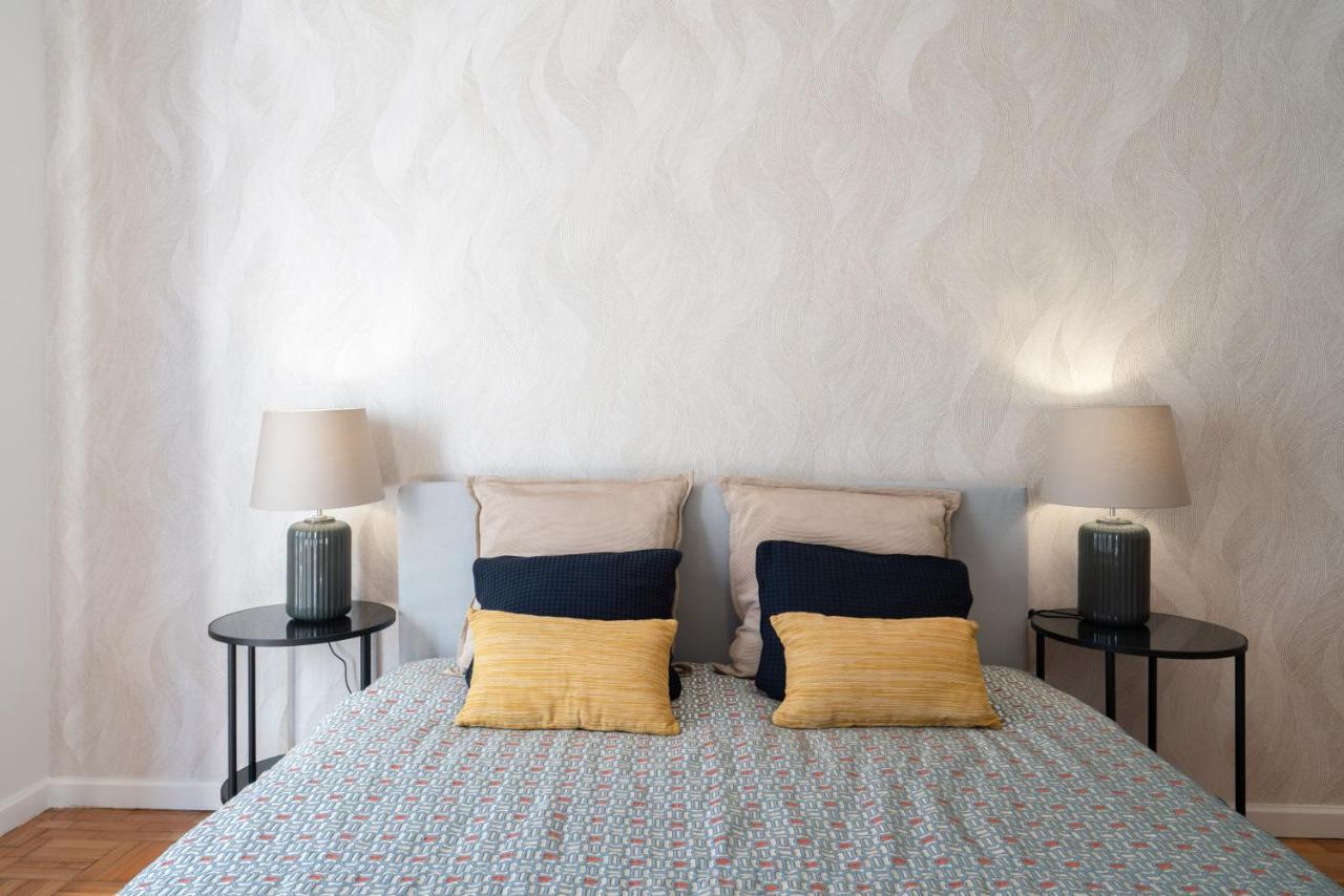 Host Wise Apartment Porto Luaran gambar