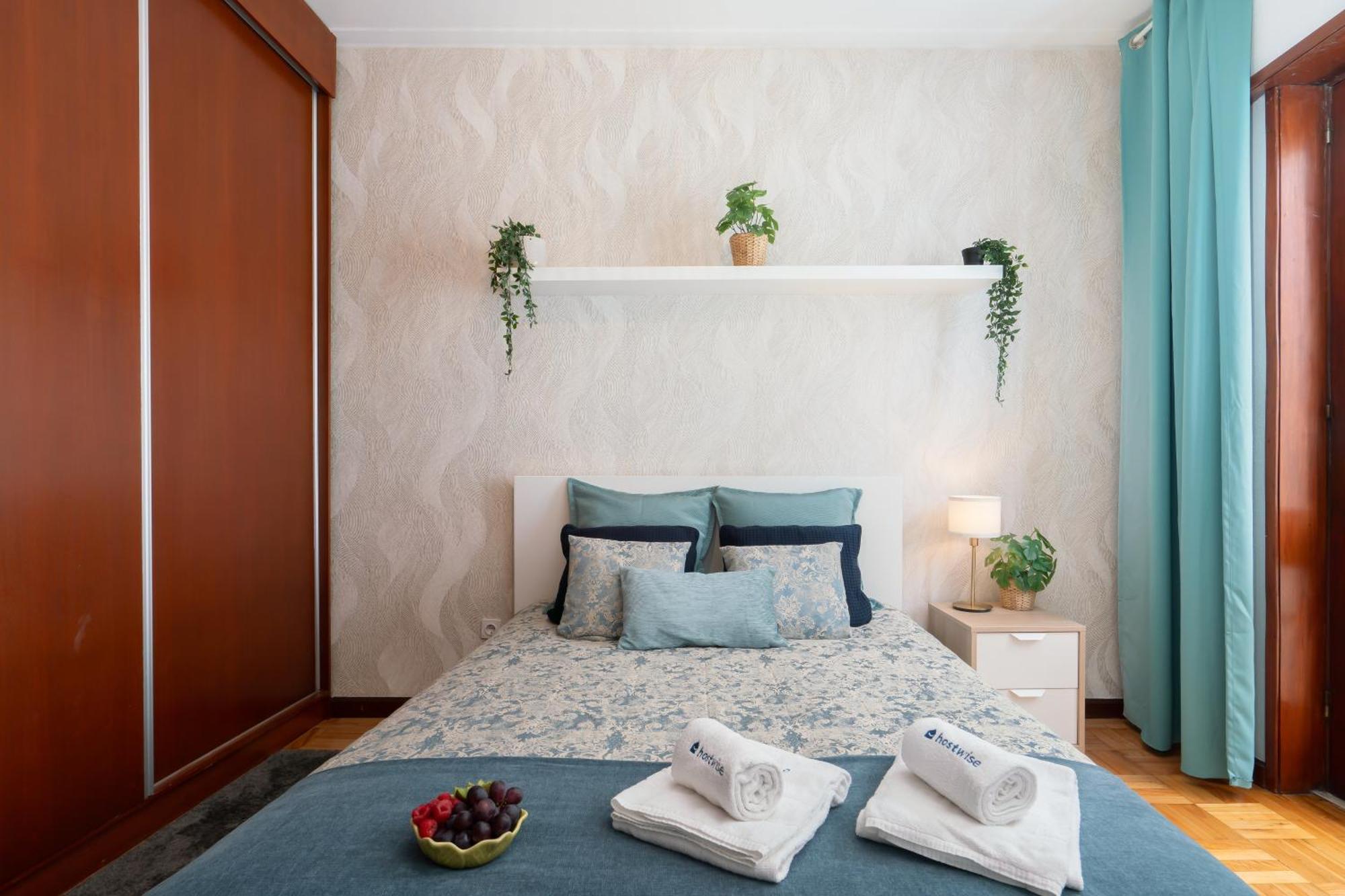 Host Wise Apartment Porto Luaran gambar