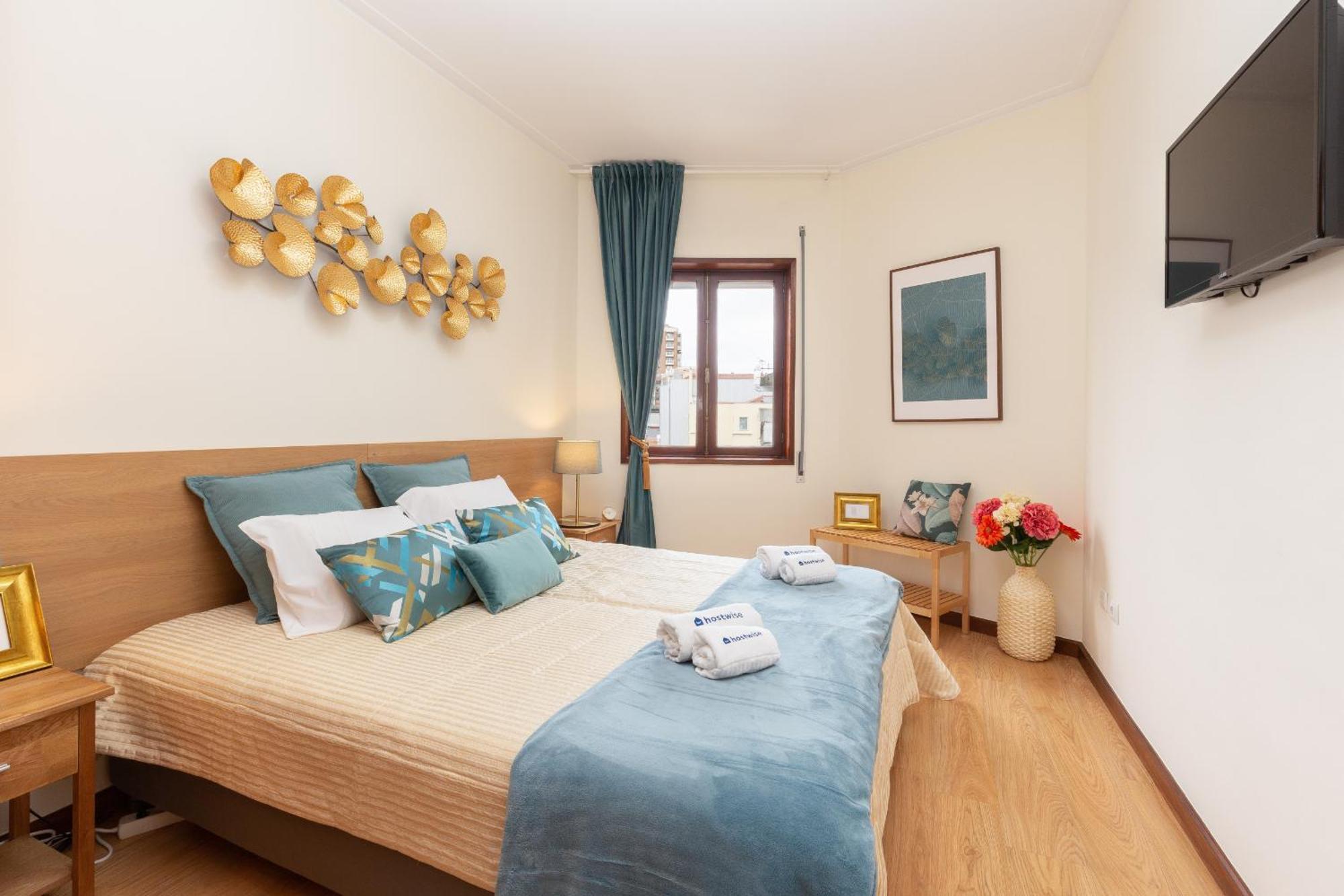 Host Wise Apartment Porto Luaran gambar