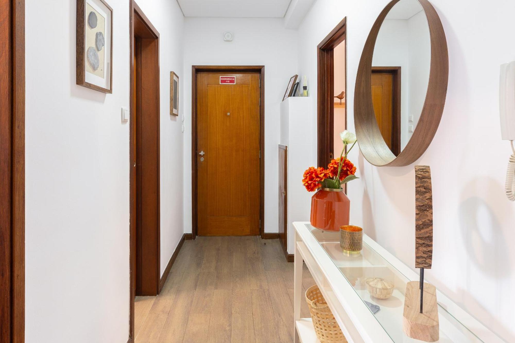 Host Wise Apartment Porto Luaran gambar
